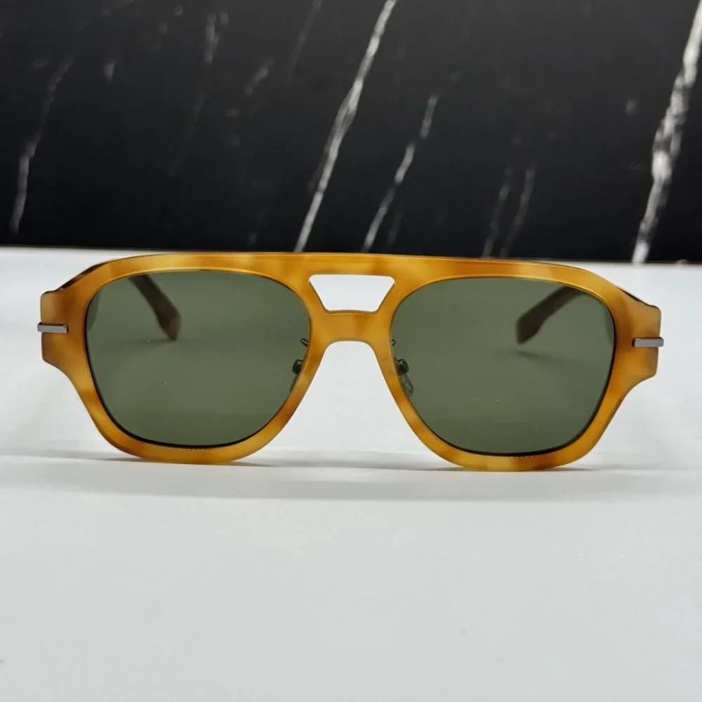 NEW FE40130F 55N FENDI SUNGLASSES SHINY LIGHT HAVANA UNISEX EYEWEAR FENDI - Picture 3 of 13